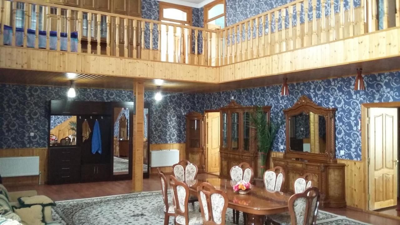 Дома для отпуска Family holiday home. Гусар